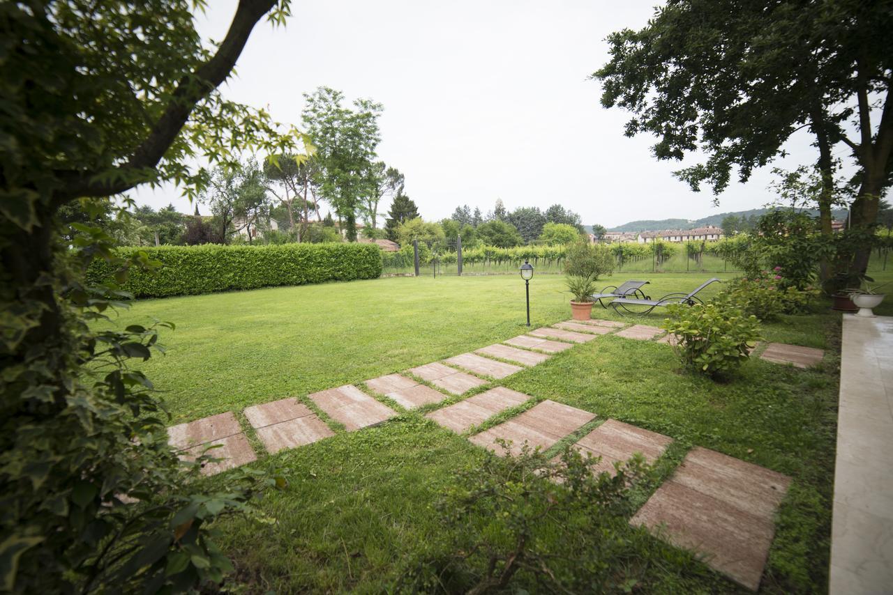 Villa Franca In Franciacorta Passirano Exterior photo